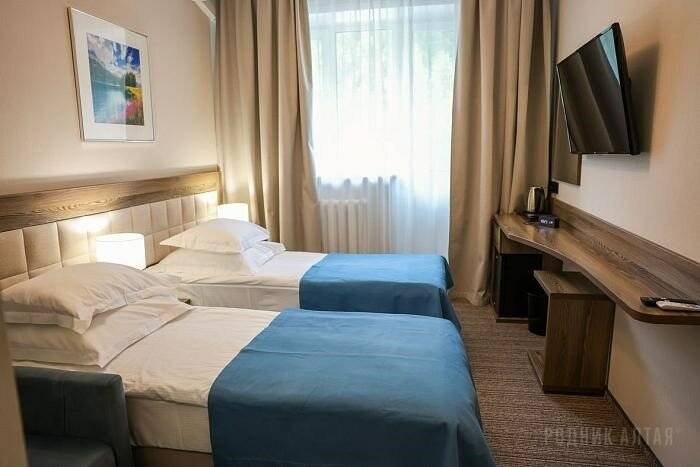 Фотографии номера Семейный 2-комнатный Коннект, Корпус: «Здравница» в Гостинице Родник Алтая Белокуриха
