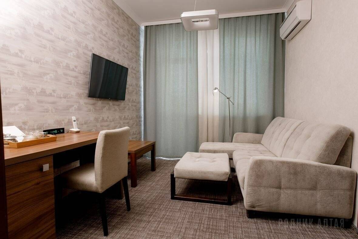 Фотографии номера Люкс, Корпус: «Родник» (6 этаж) в Гостинице Родник Алтая Белокуриха