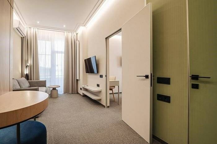 Фотографии номера Люкс, Корпус: «Родник» (3 этаж) в Гостинице Родник Алтая Белокуриха