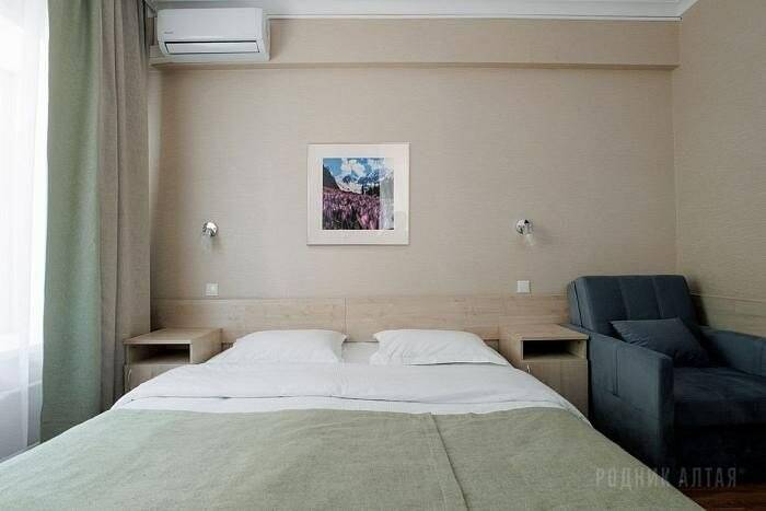 Фотографии номера Семейный 1-комнатный (без балкона), Корпус: «Здравница» в Гостинице Родник Алтая Белокуриха