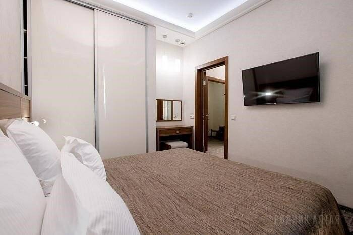 Фотографии номера Люкс, Корпус: «Родник» (6 этаж) в Гостинице Родник Алтая Белокуриха