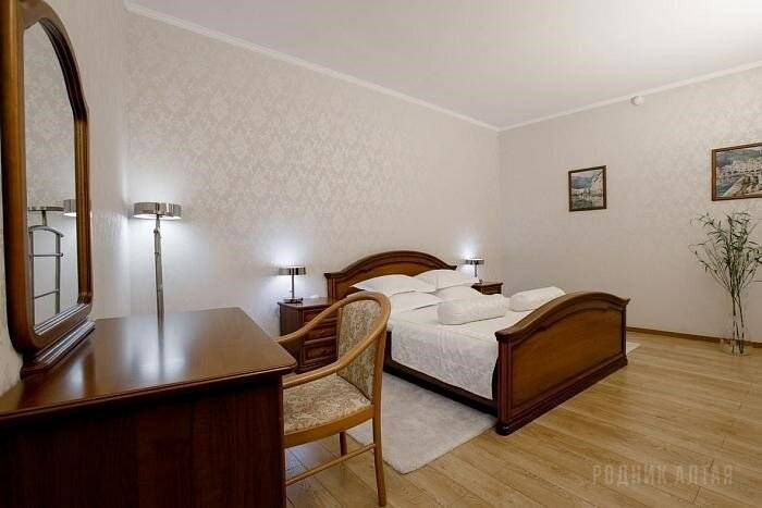 Фотографии номера Апартамент 3-комнатный, Корпус: «Здравница» в Гостинице Родник Алтая Белокуриха