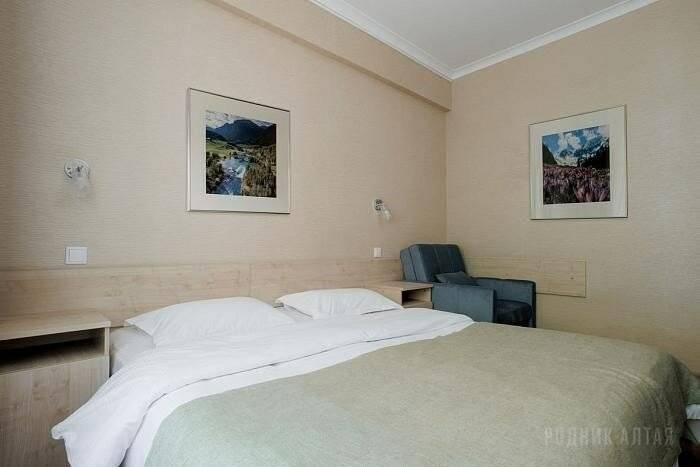 Фотографии номера Семейный 1-комнатный (без балкона), Корпус: «Здравница» в Гостинице Родник Алтая Белокуриха