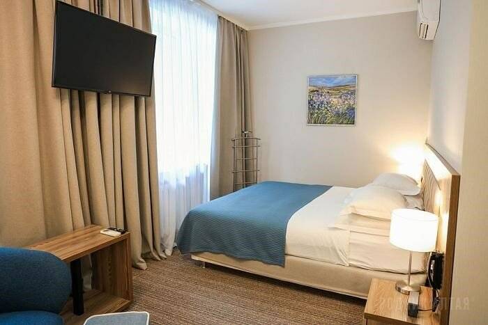 Фотографии номера Джуниор сюит, Корпус: «Родник» в Гостинице Родник Алтая Белокуриха