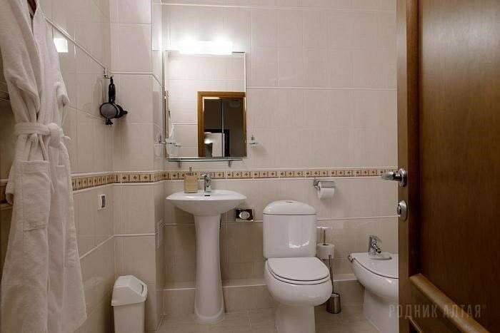 Фотографии номера Апартамент 3-комнатный, Корпус: «Здравница» в Гостинице Родник Алтая Белокуриха