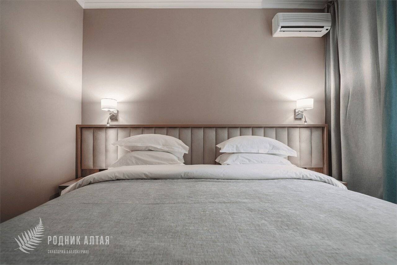 Фотографии номера Люкс Семейный, Корпус: «Родник» в Гостинице Родник Алтая Белокуриха