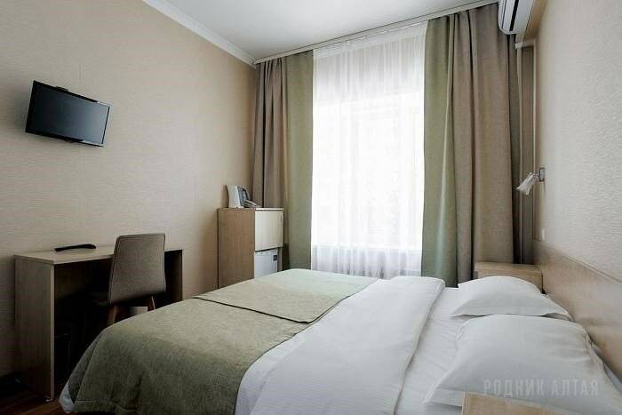 Фотографии номера Семейный 1-комнатный (без балкона), Корпус: «Здравница» в Гостинице Родник Алтая Белокуриха
