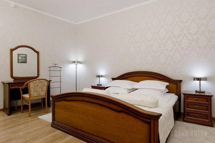 Фотографии номера Апартамент 3-комнатный, Корпус: «Здравница» в Гостинице Родник Алтая Белокуриха